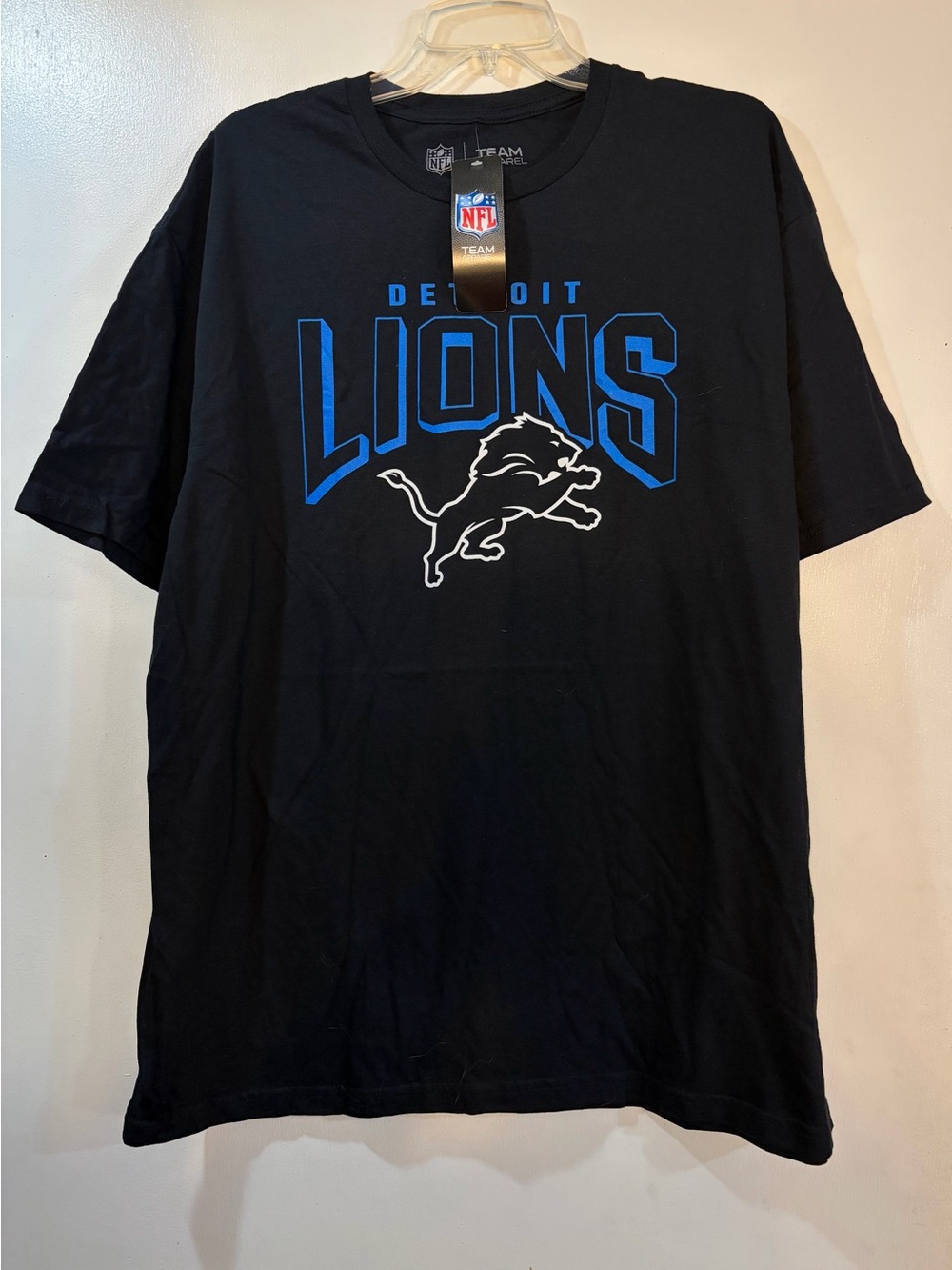 NFL Team Apparel Detroit Lions T-Shirt Mens Size XL NWT